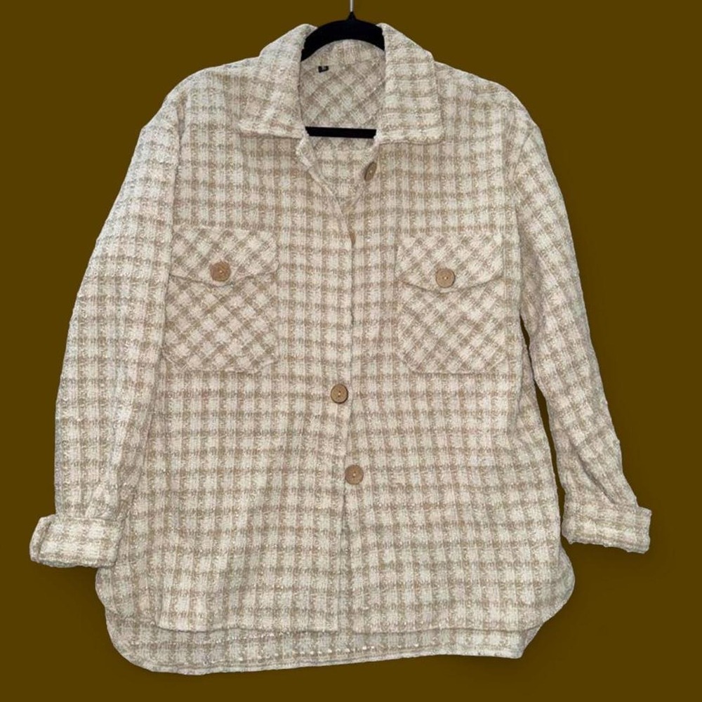 Plaid Bouclé Shacket Jacket Women's Medium Neutral Button Front Overshirt